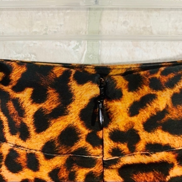 Lovers + Friends NWT Cain High Rise Jaguar… - Picture 6 of 13